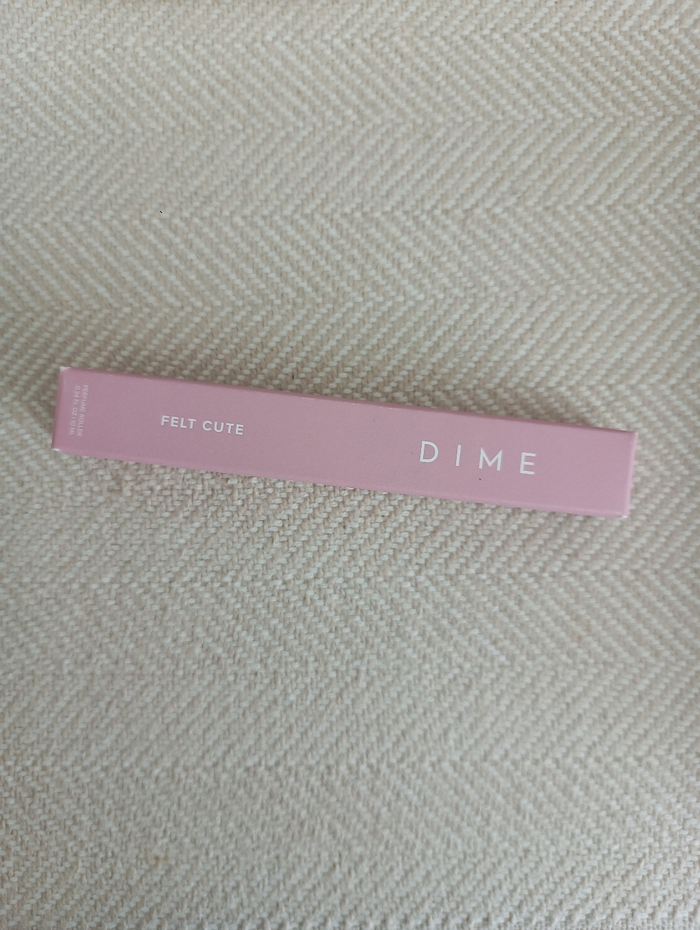 Dime Beauty Felt Cute Perfume Roller